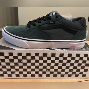Vans Rowan Skate Pro. Jungle Green/True White. Size 11.5.  BRAND NEW in box.
